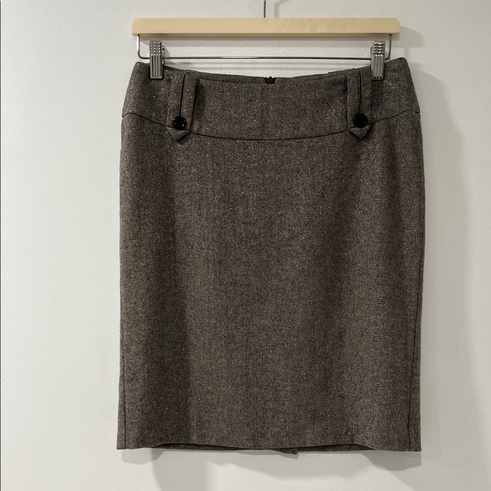Elegant Beige 100% Wool Women's Skirt